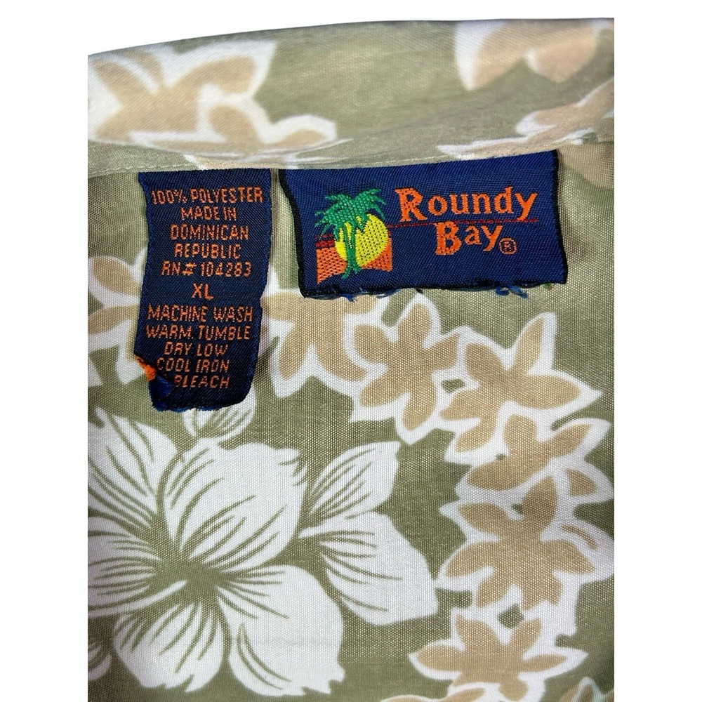 Roundy Bay Pineapple & Floral Print Short Sleeve Hawaiian Shirt Men's Size XL - Picture 5 of 5